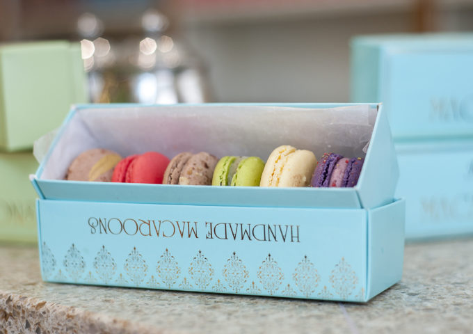 Macaroon Packaging